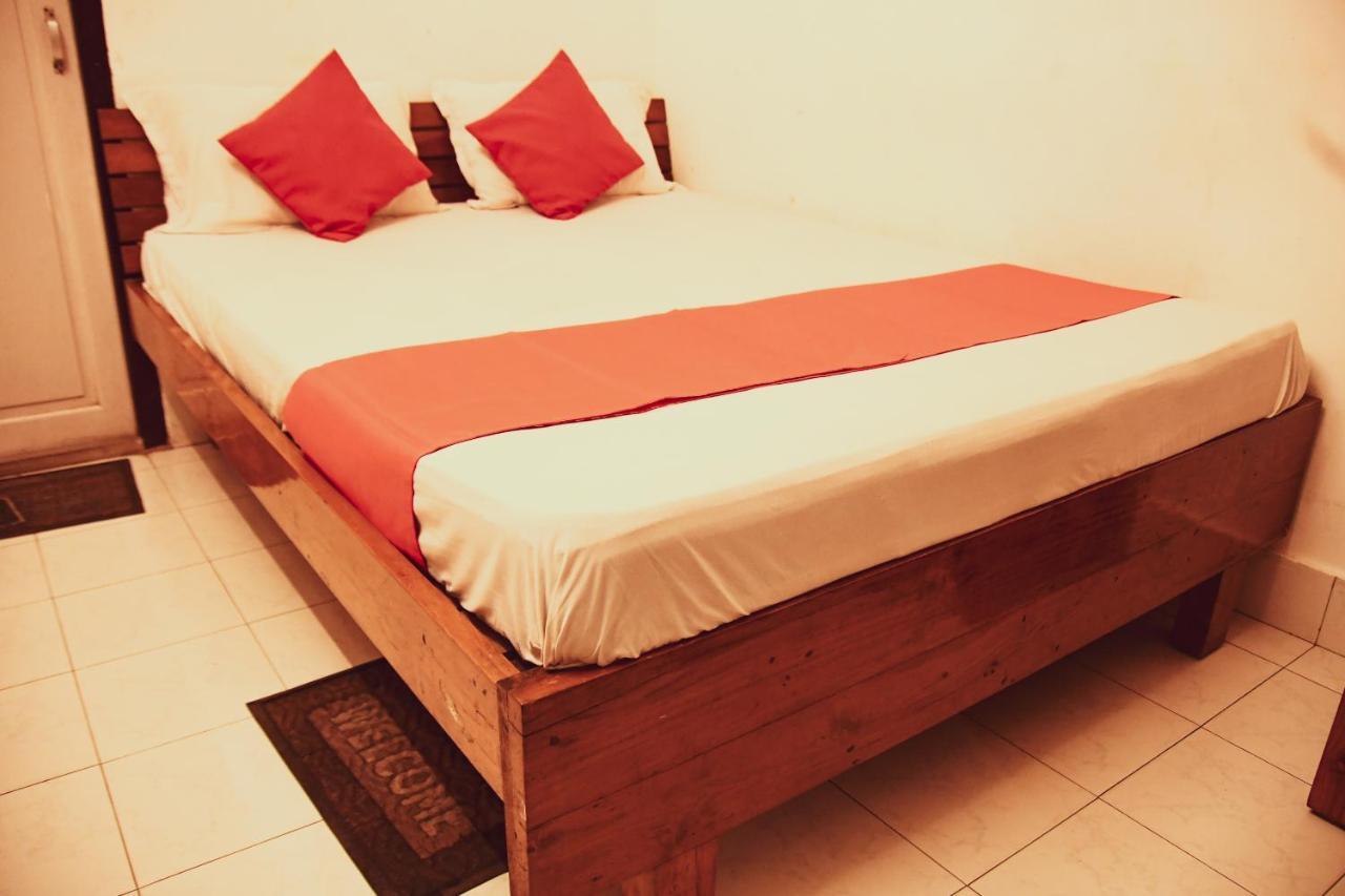Karimganj Hotel Nakshatra מראה חיצוני תמונה